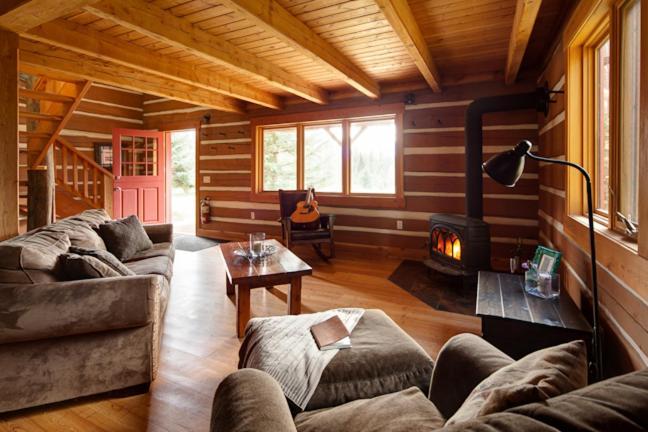 Nipika Mountain Resort レイディアム・ホット・スプリングス エクステリア 写真